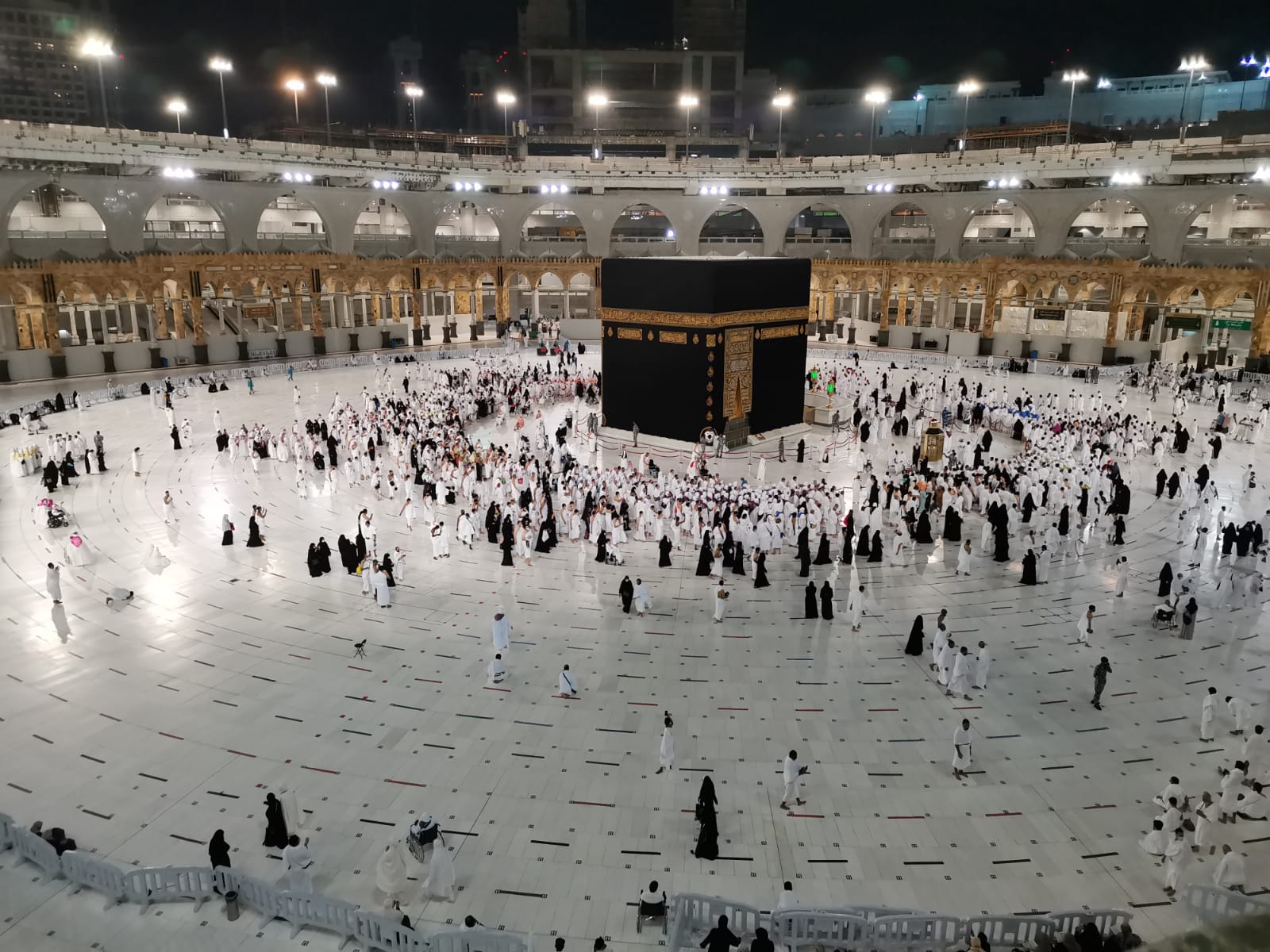 La MECQUE : TAWAF AUTOUR DE LA KAABA - Haj Omra